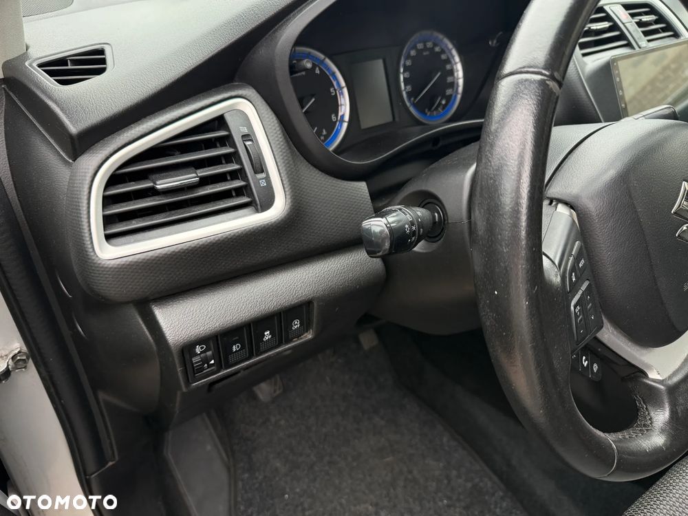 Suzuki SX4 S-Cross 1.6 DDiS Comfort - 10