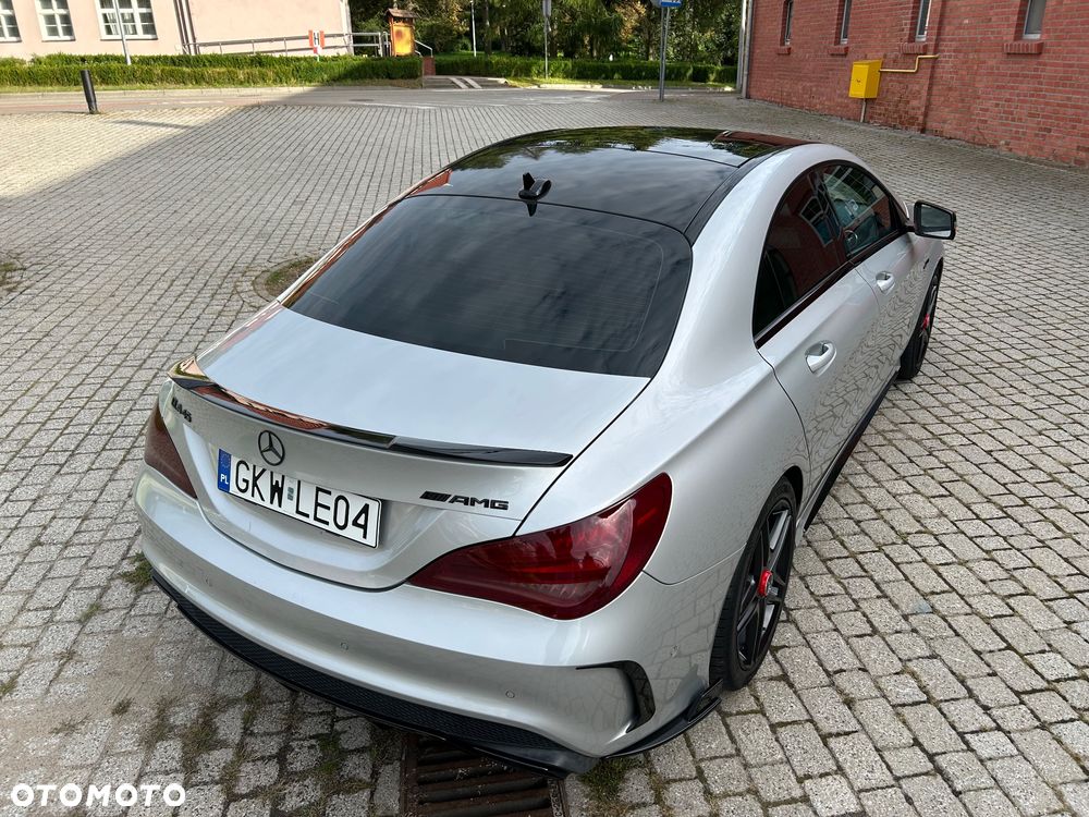 Mercedes-Benz CLA 45 AMG 4Matic 7G-DCT - 9