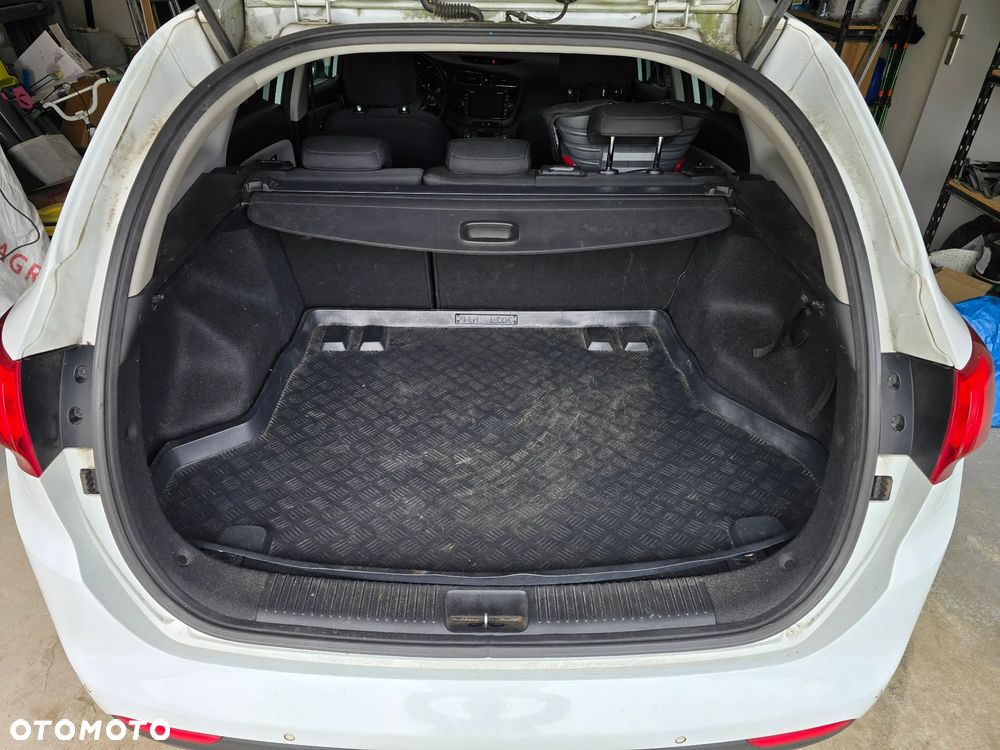 Kia Ceed 1.6 CRDi L - 13