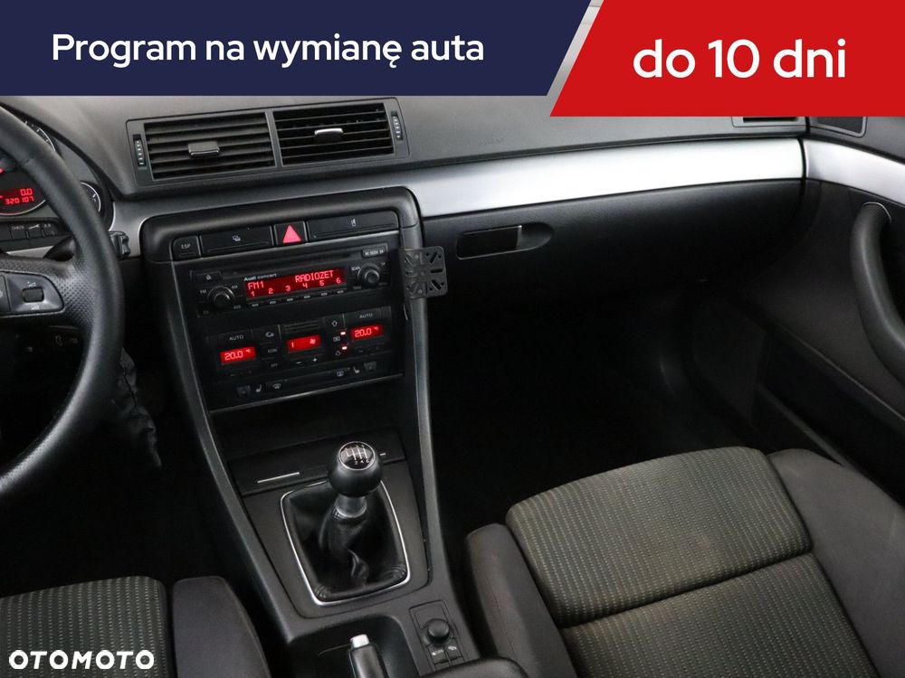 Audi A4 Avant - 10
