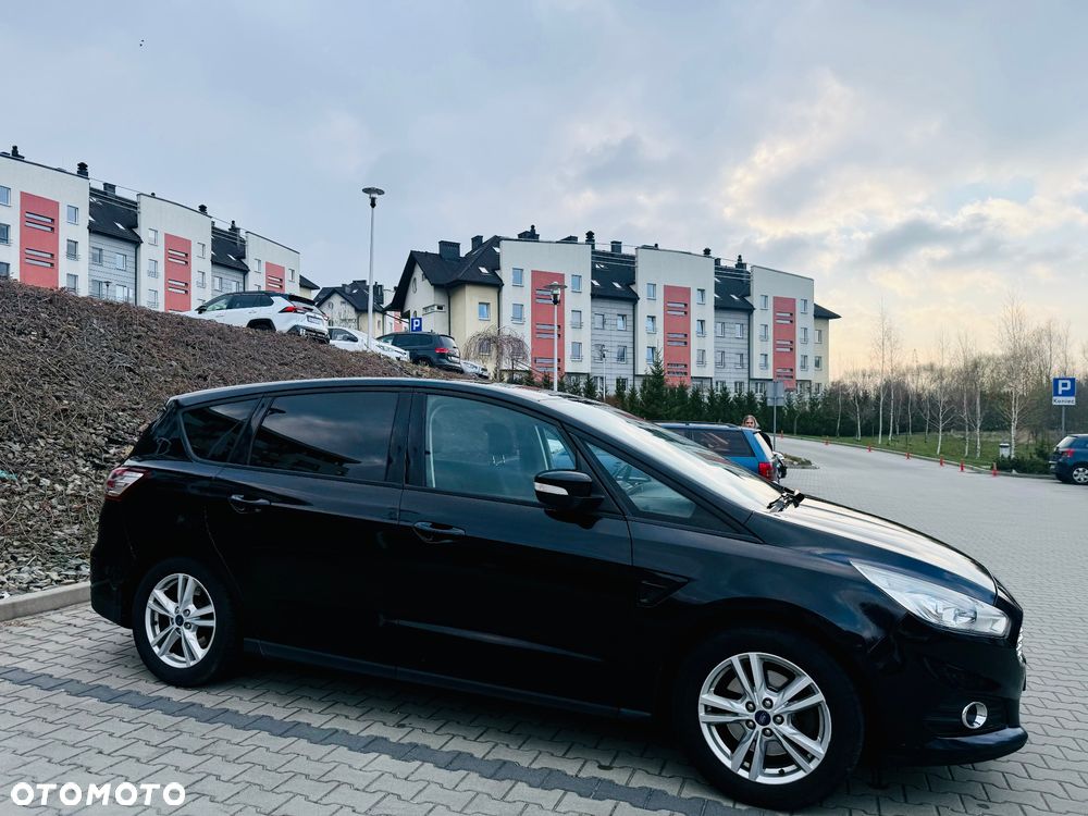 Ford S-Max 1.5 EcoBoost Titanium - 19