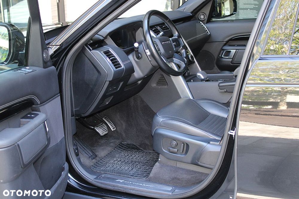Land Rover Discovery 2.0 P300 R-Dynamic S - 12