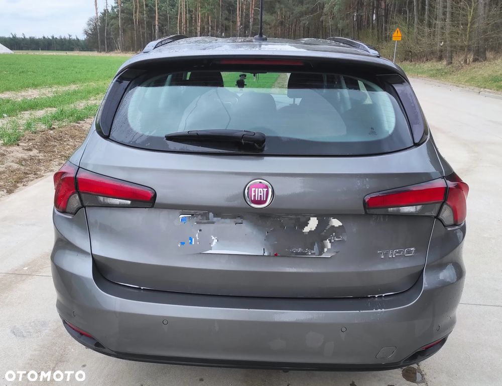 Fiat Tipo 1.6 MultiJet Easy - 4