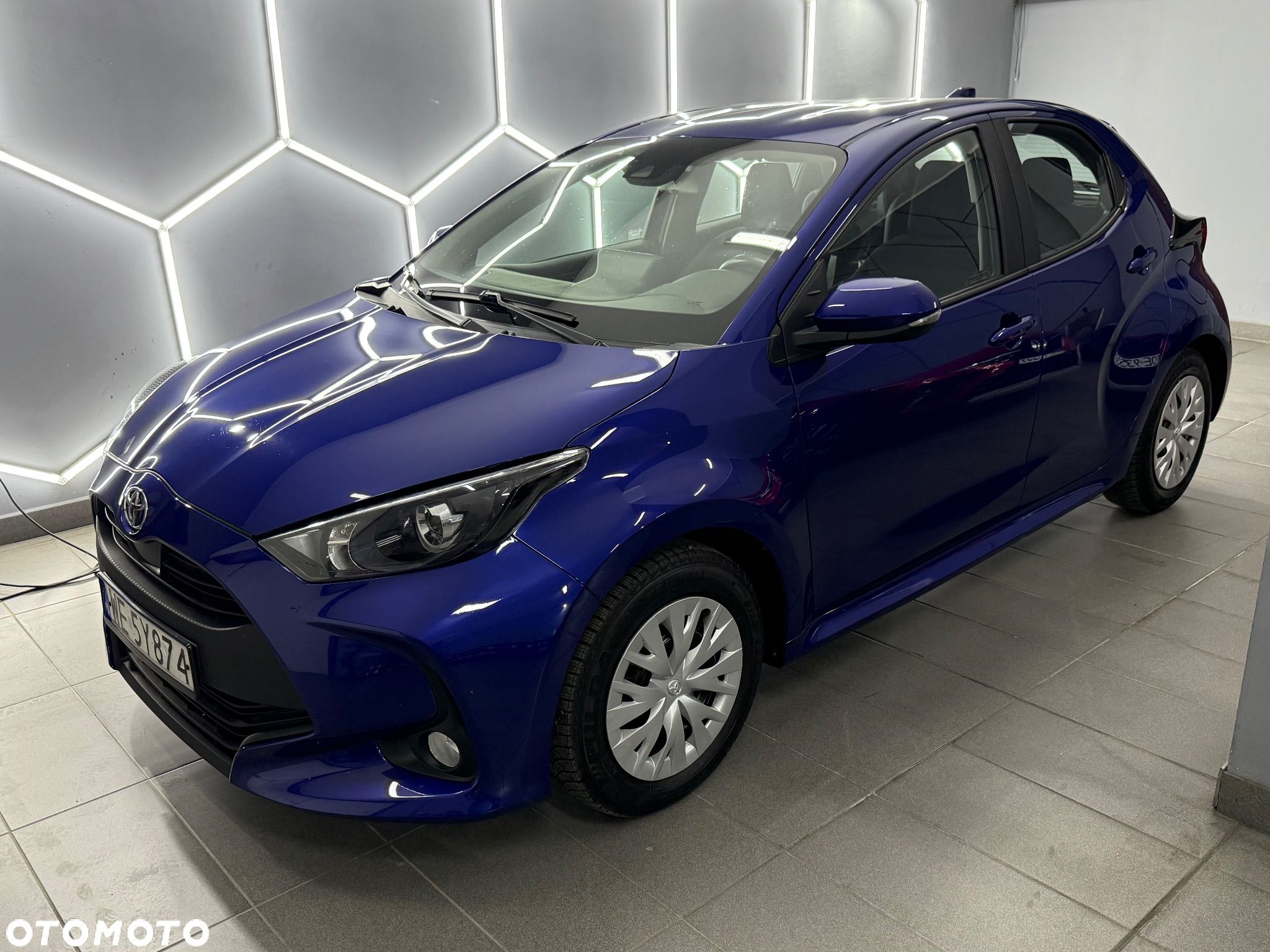 Toyota Yaris 1.5 Comfort - 1