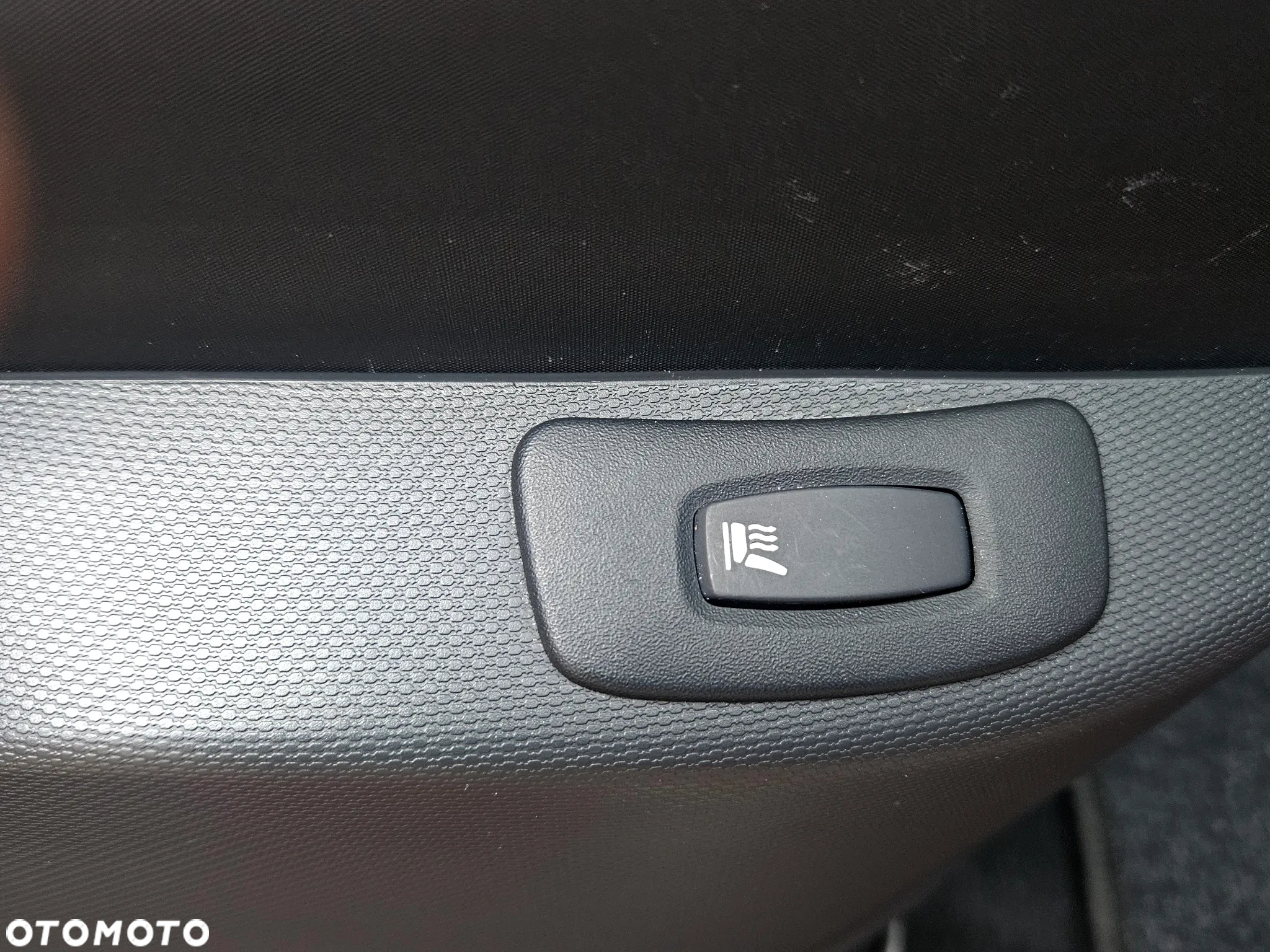 Renault Captur TCe 120 EDC Helly Hansen - 8
