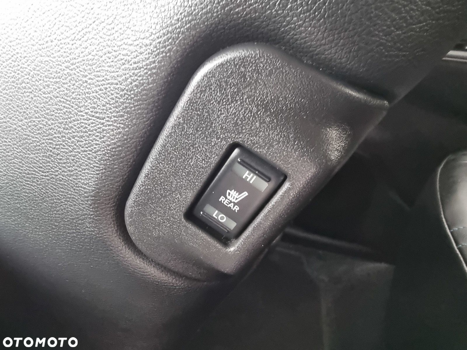 Nissan Leaf - 14