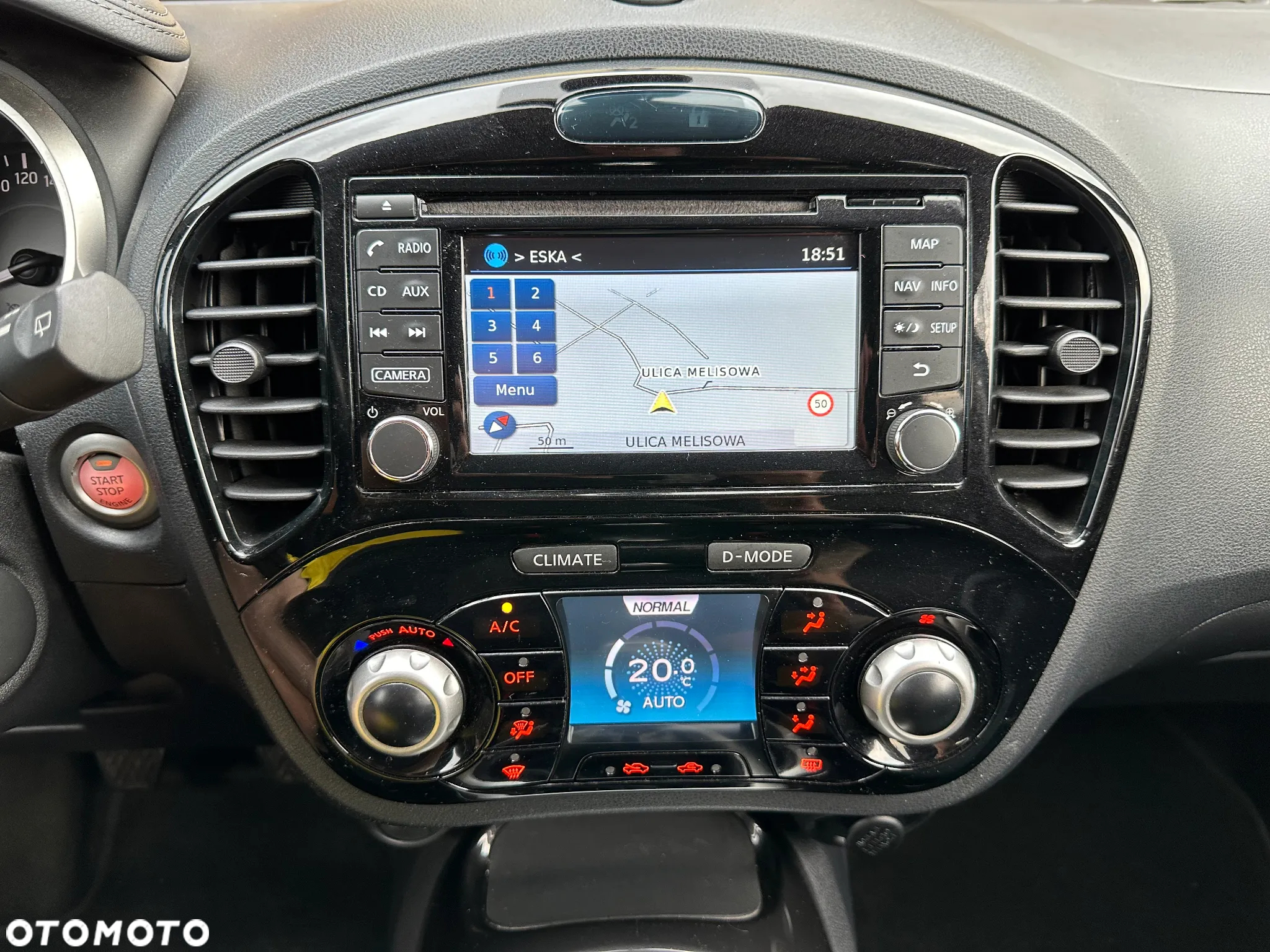 Nissan Juke 1.6 N-Connecta - 27