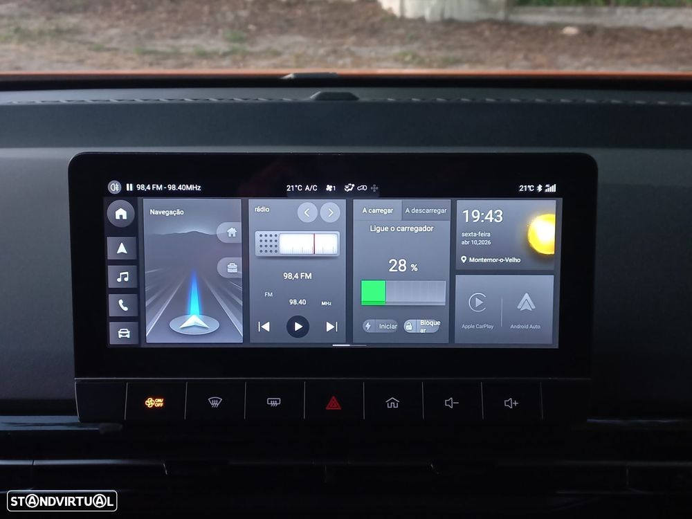 MG MG4 64 kWh Luxury - 41