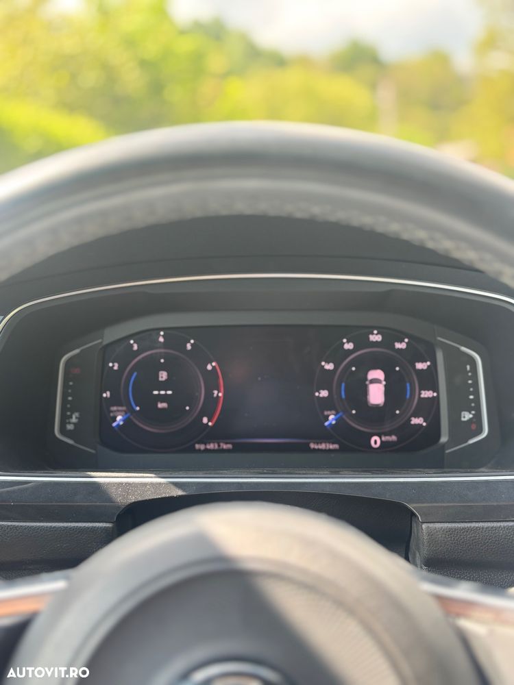 Volkswagen Tiguan 2,0 TSI OPF 4Motion DSG R-Line - 13