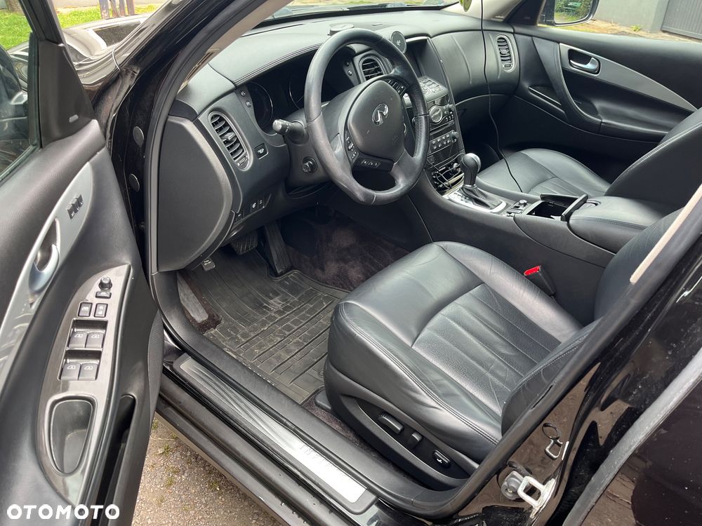 Infiniti QX50 3.0d - 10