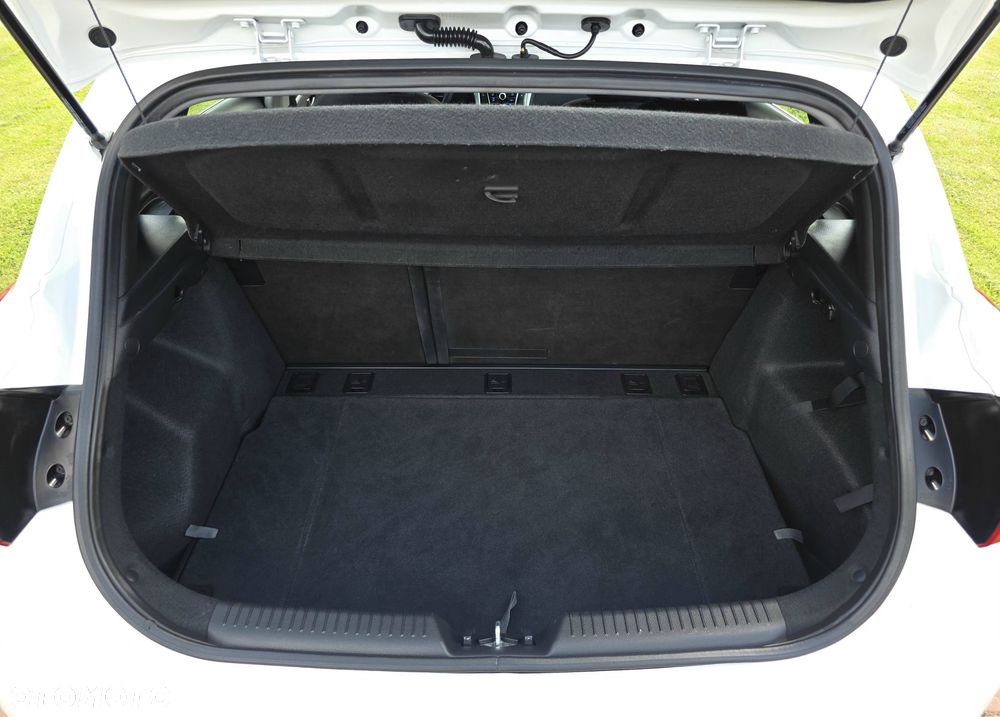 Hyundai i30 1.4 Classic + - 32