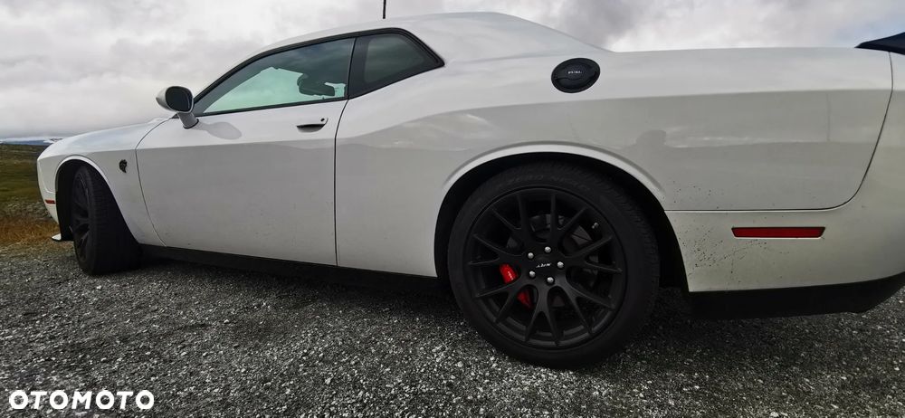 Dodge Challenger Automatik SRT Hellcat - 18