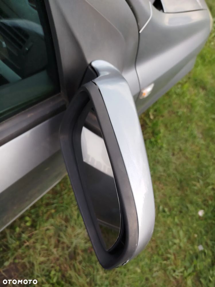 Opel Astra - 11