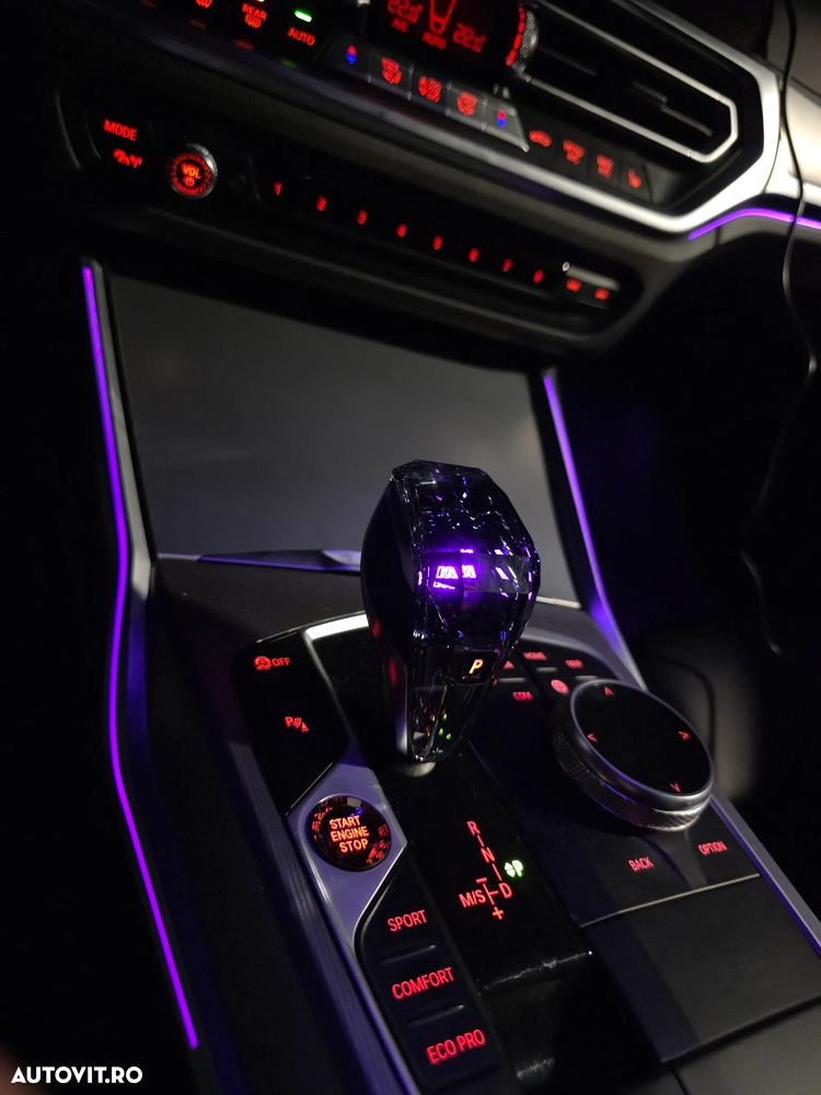 BMW Seria 3 320d xDrive AT MHEV - 22