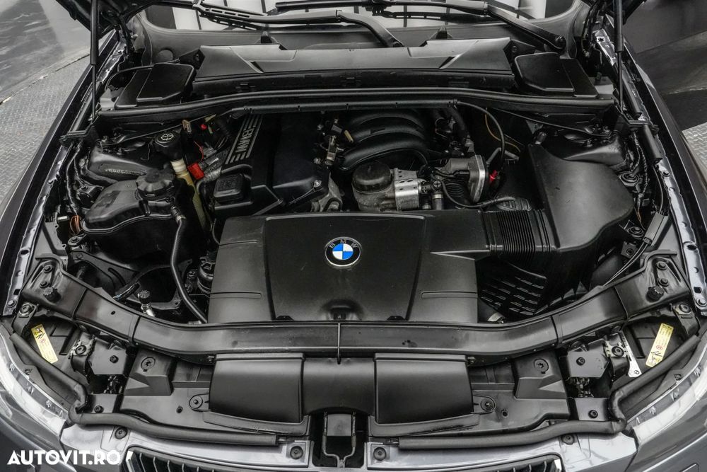 BMW Seria 3 318i - 20