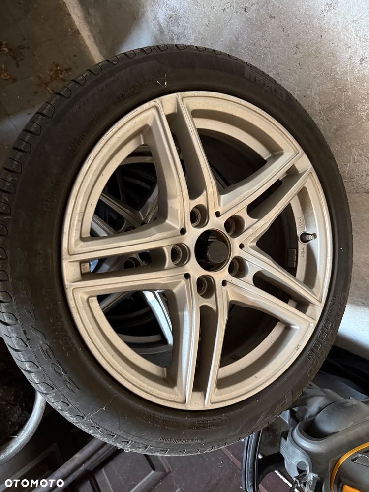 BMW Seria 1 118d - 24