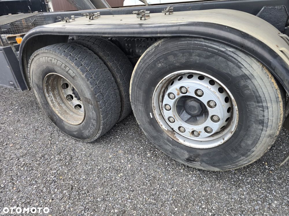 Volvo FH 440 6x2 - 10