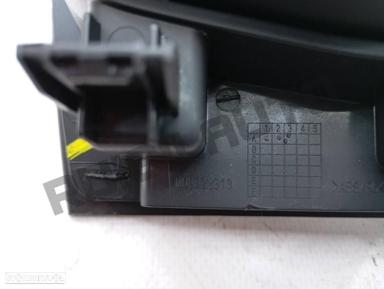 Aro Quadrante M0u022_813 Peugeot 208 Ii [2019_2024] 1.2 Puretec - 3