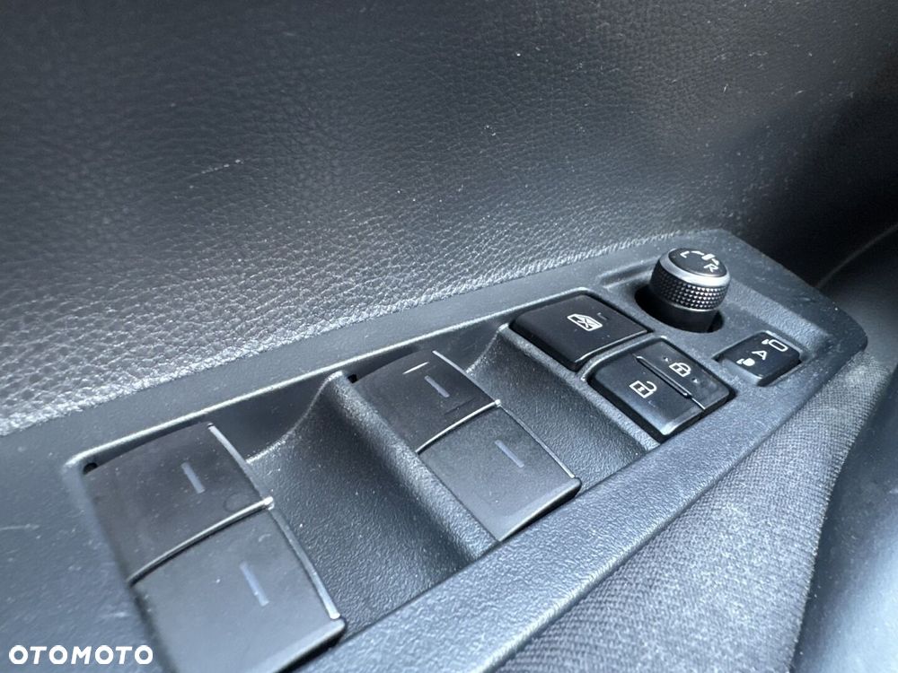Toyota Corolla 1.8 Hybrid Comfort - 21