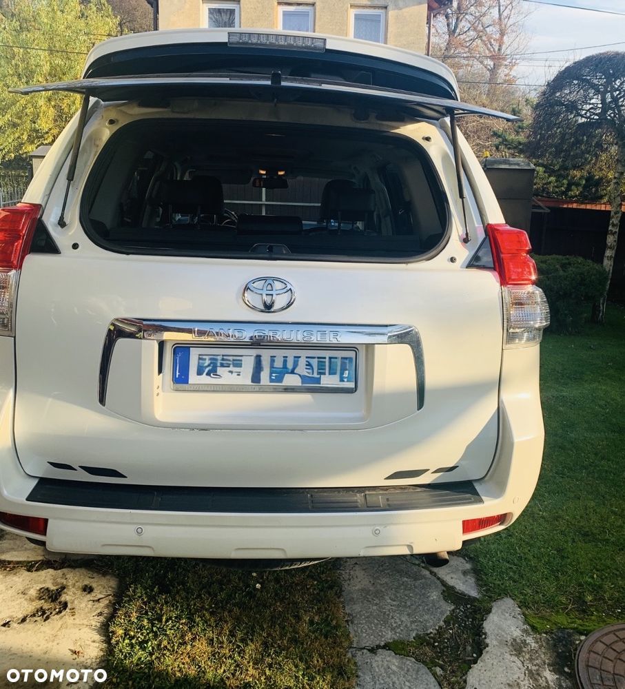 Toyota Land Cruiser LC 3.0 D-4D Prestige - 2