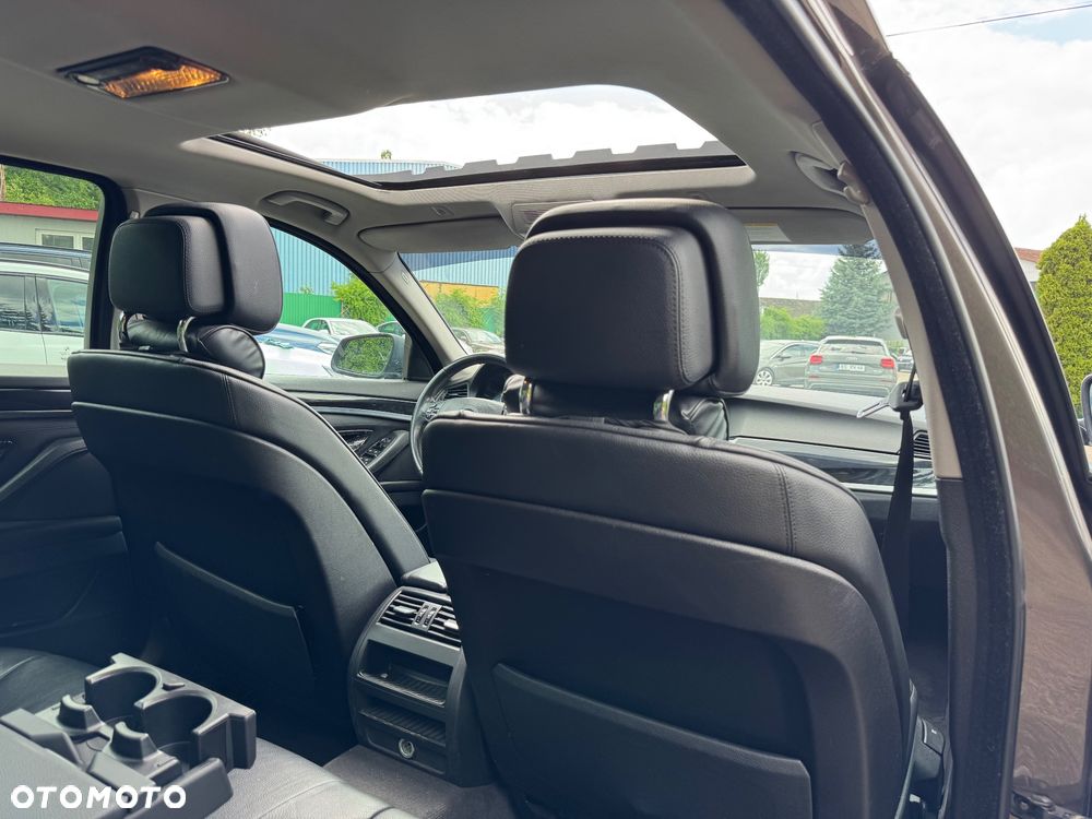 BMW Seria 5 520d Edition Fleet Sport - 21