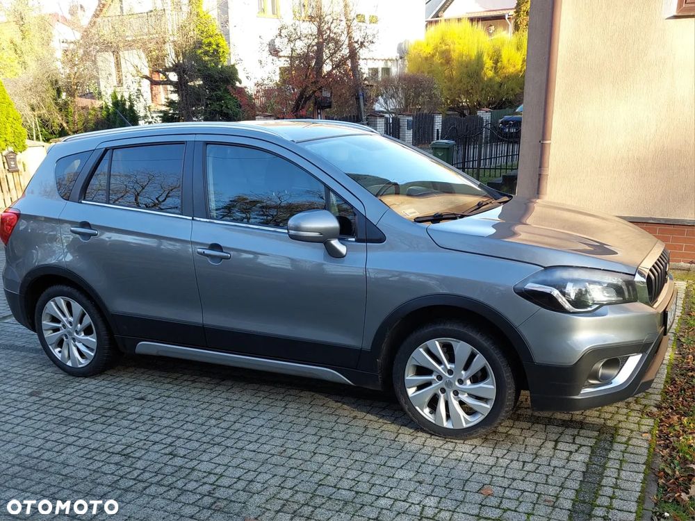 Suzuki SX4 S-Cross 1.4 T Premium - 4