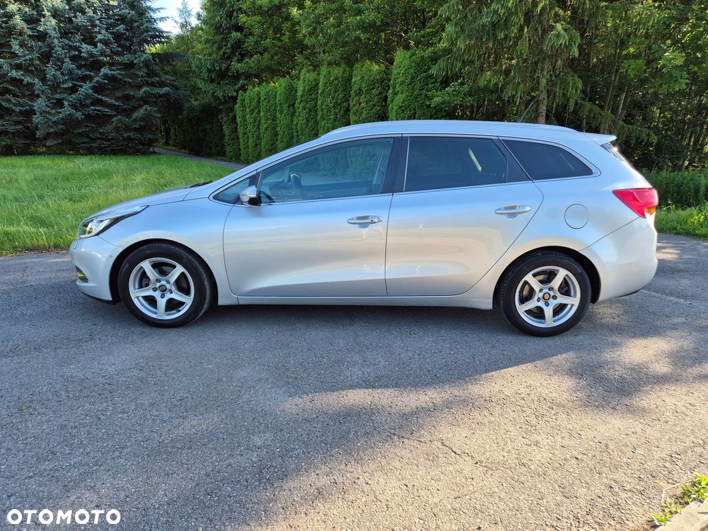 Kia Ceed - 19