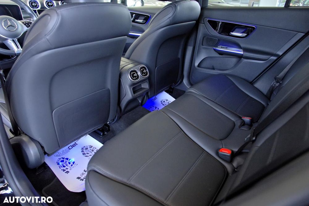 Mercedes-Benz GLC - 24