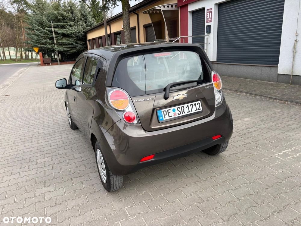 Chevrolet Spark - 20