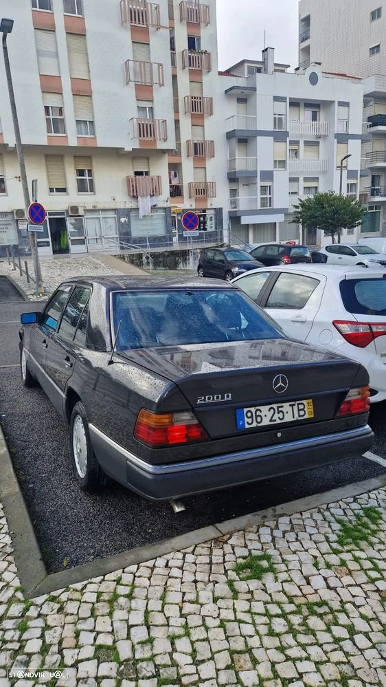 Mercedes-Benz 200 ver-d - 4