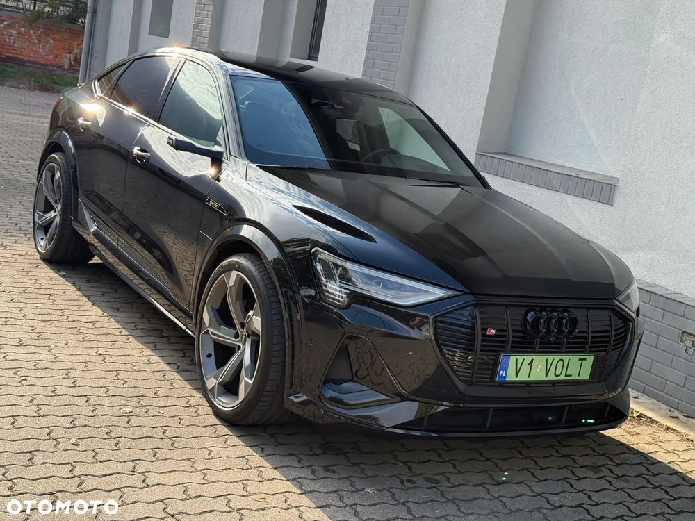 Audi e-tron S quattro - 31