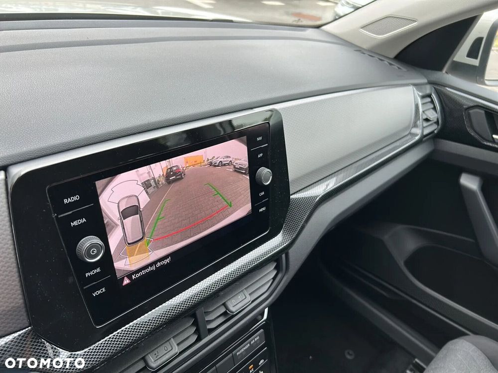 Volkswagen T-Cross - 15