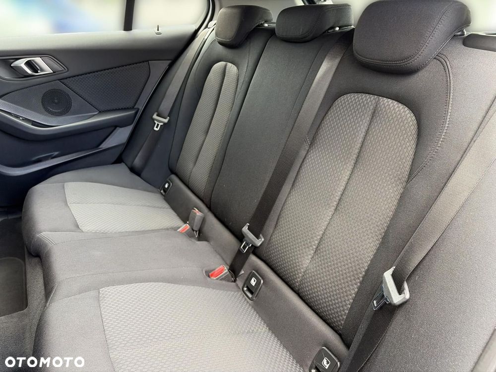 BMW Seria 1 - 9
