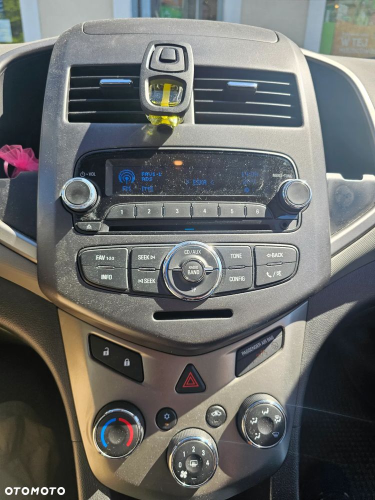 Chevrolet Aveo 1.4 16V LT - 16