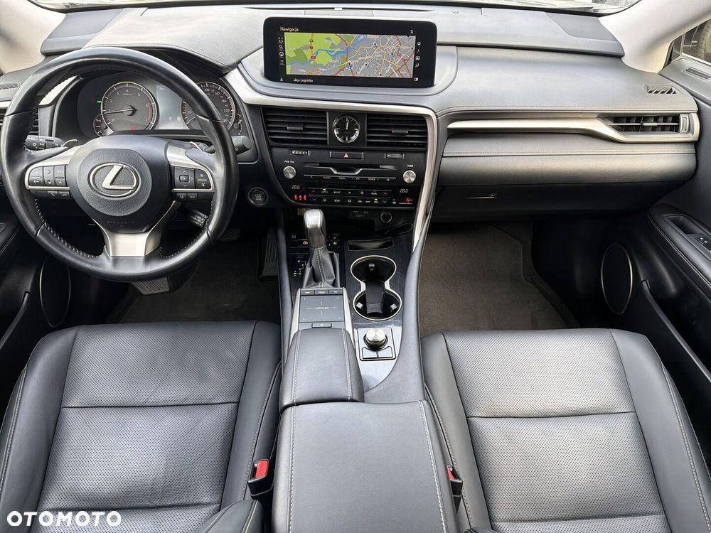 Lexus RX - 14