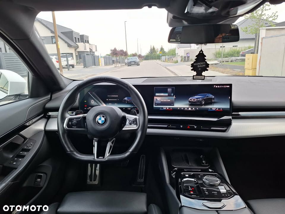 BMW Seria 5 520e Luxury Line sport - 17