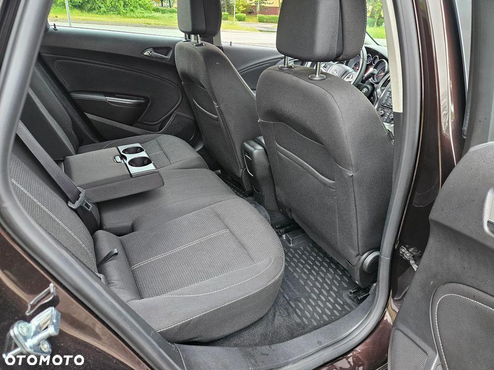 Opel Astra - 11