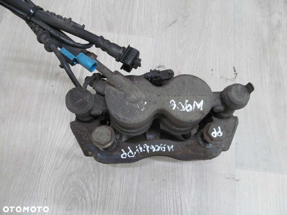 MB SPRINTER 906 CRAFTER 13-18 ZACISK HAMULCOWY PRZOD PRAWY BREMBO 15R - 6