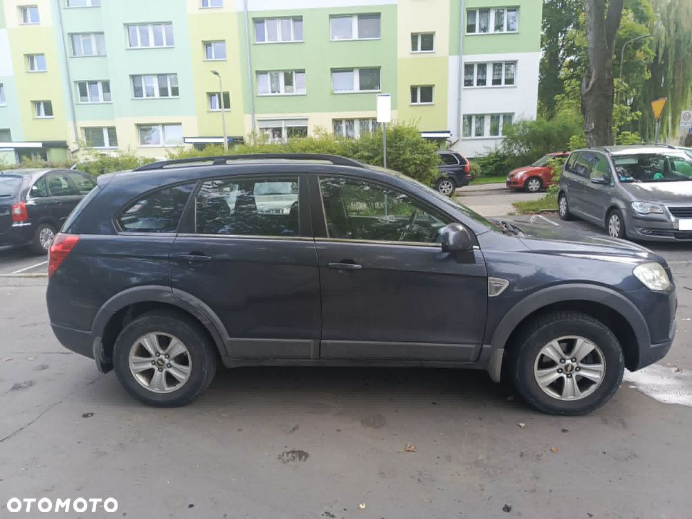 Chevrolet Captiva 2.4 LS - 1