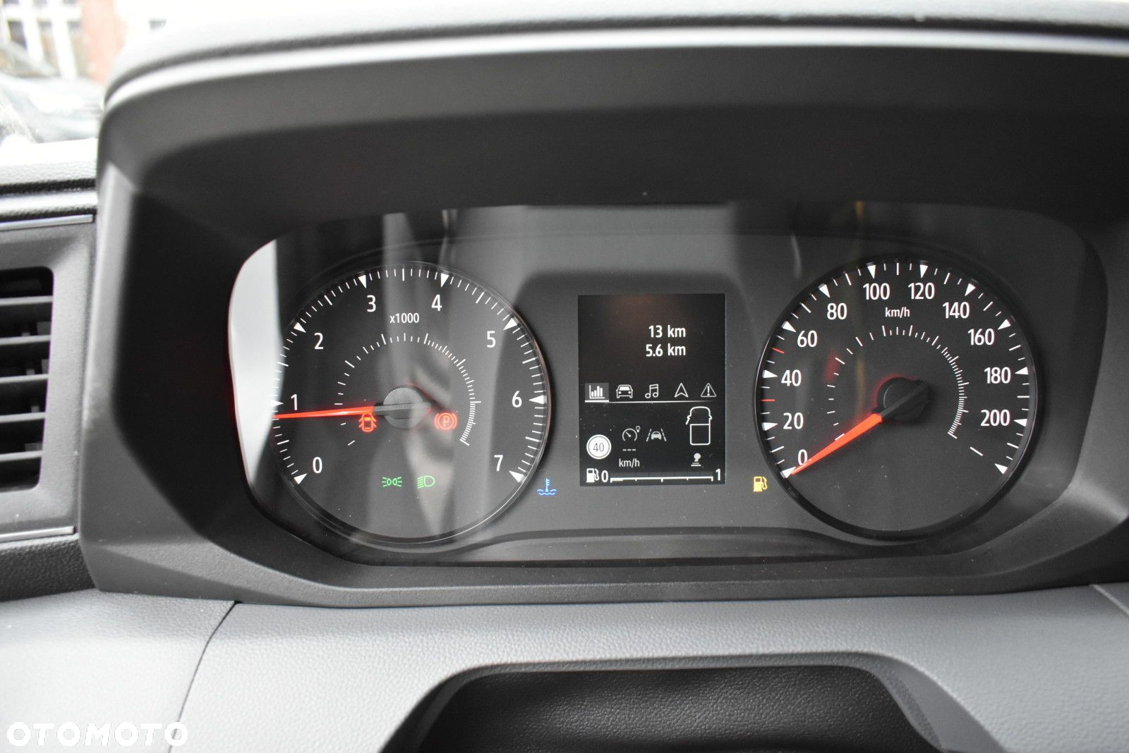 Renault Master Furgon FWD EXTRA 3,5T L3H2 2.0 dCi 130 - 8