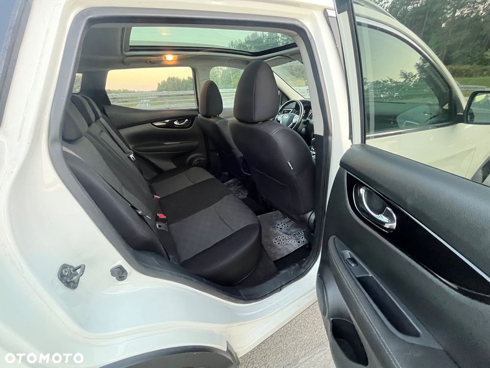Nissan Qashqai 1.6 DCi Tekna+ Xtronic - 18