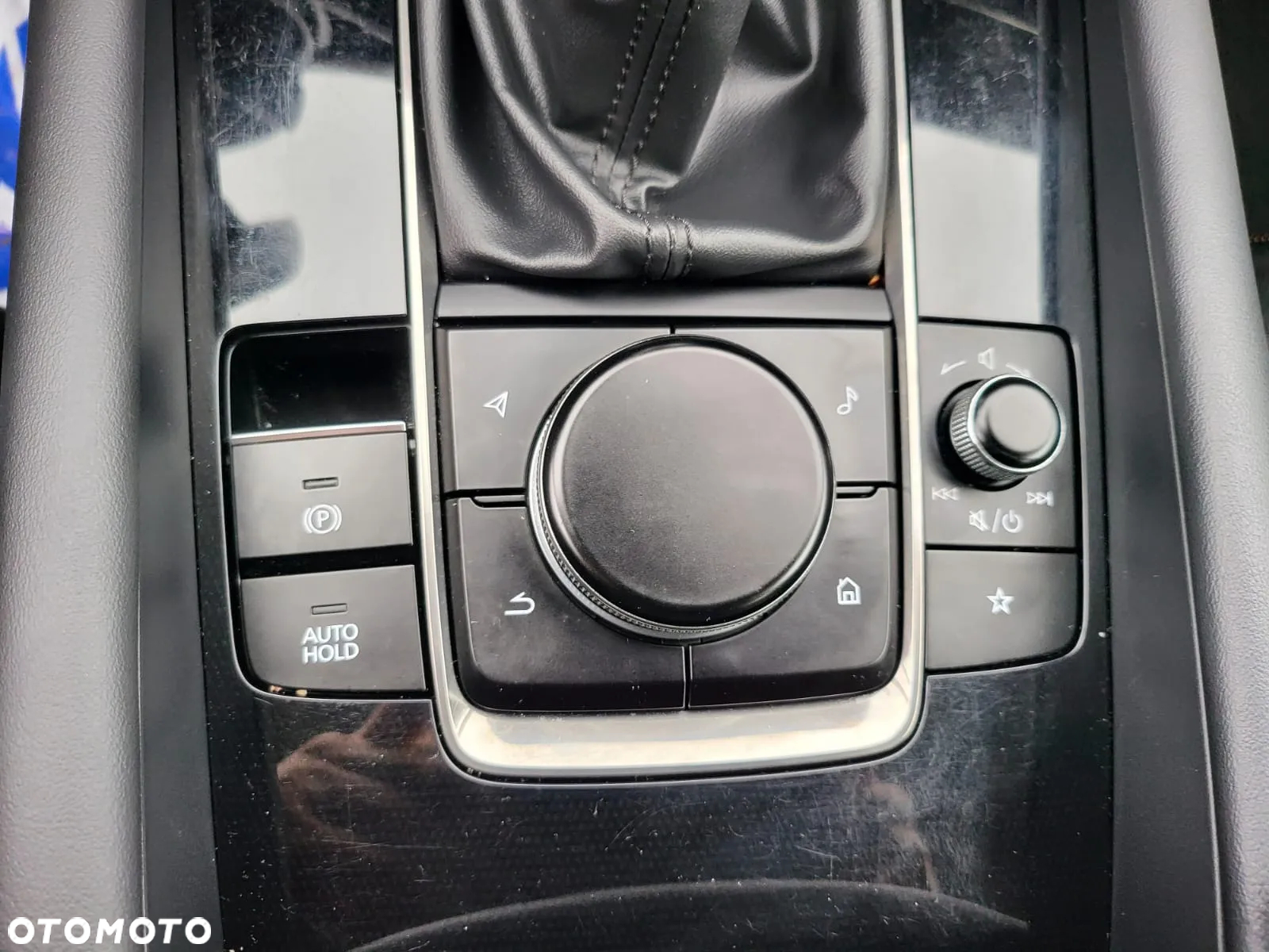 Mazda 3 FASTBACK e-SKYACTIV-G 122 M HYBRID PRIME-LINE - 25