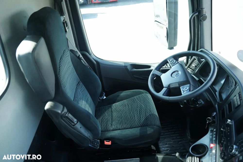 Mercedes-Benz AROCS 2642 / 6x4 / LIVRARE - 7,2 M / PALFINGER PK 19 001 / MAX. CAPACITATE DE RIDICARE 6.000 KG / ROTATOARE / TELECOMANDĂ / EURO 6 - 29