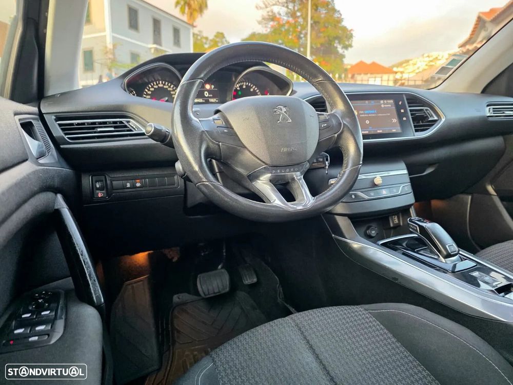Peugeot 308 1.5 BlueHDi Style EAT8 - 20