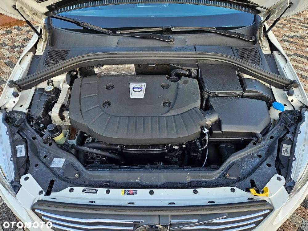 Volvo XC 60 D3 Geartronic RDesign - 31