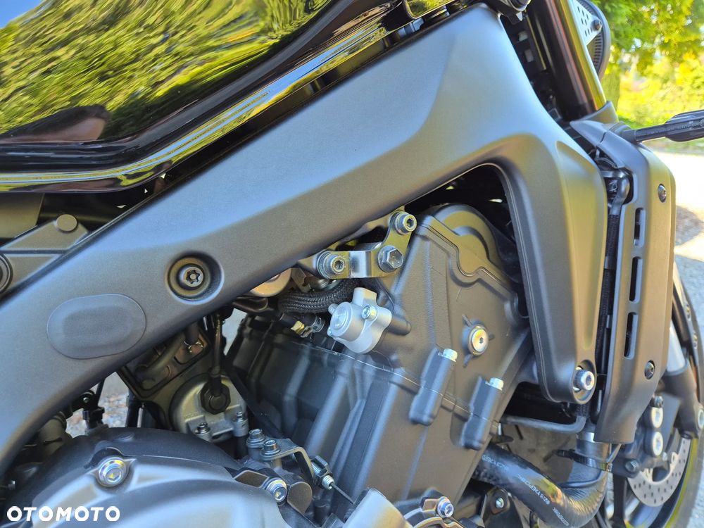 Yamaha XSR - 34