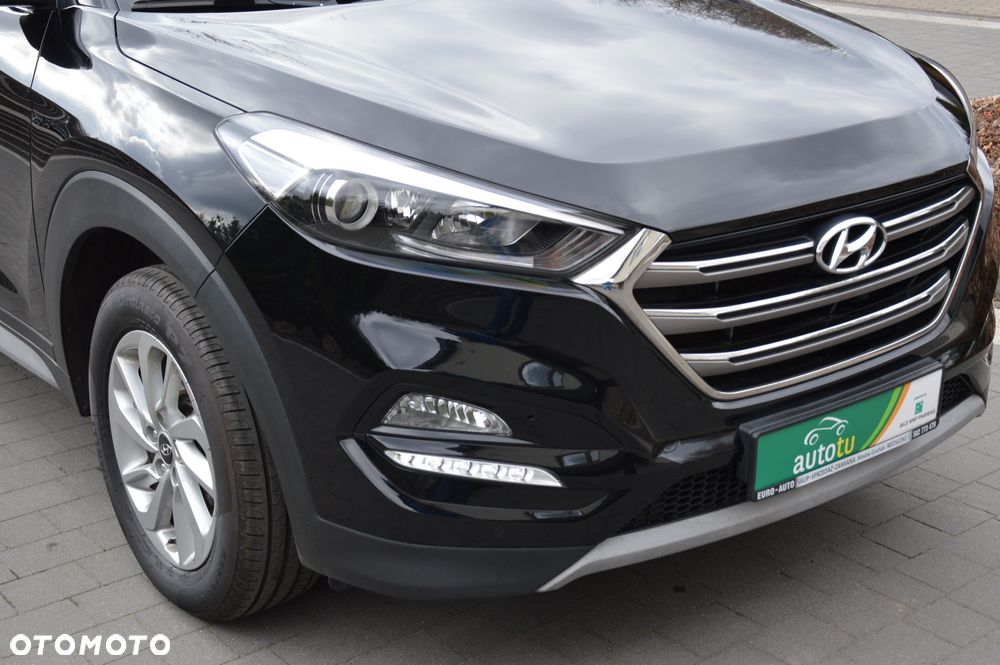 Hyundai Tucson blue 1.7 CRDi 2WD Advantage - 12