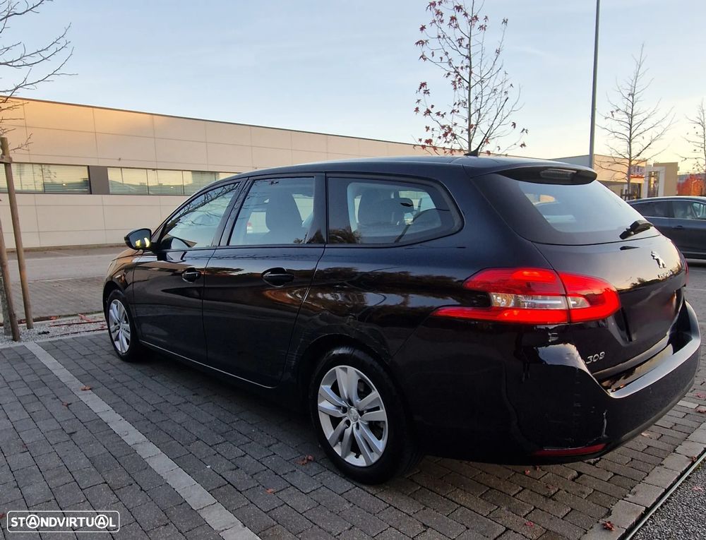 Peugeot 308 SW BlueHDi 130 EAT8 Allure - 2
