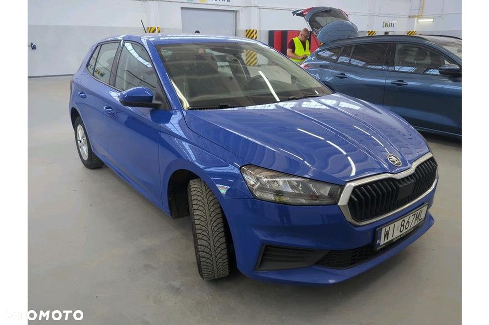 Skoda Fabia 1.0 TSI Essence - 4