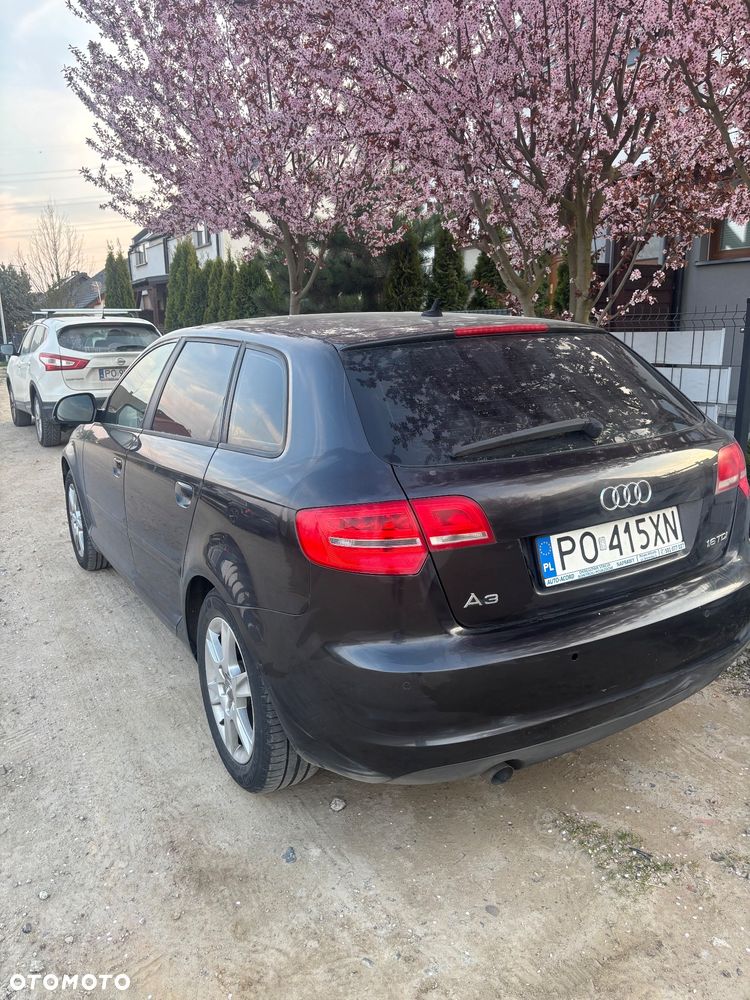 Audi A3 Sportback 1.6 TDI DPF Ambition - 2